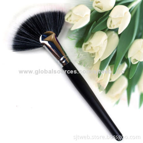 Beauty Brush Set with Log Handle, Sized 21*5.5cm